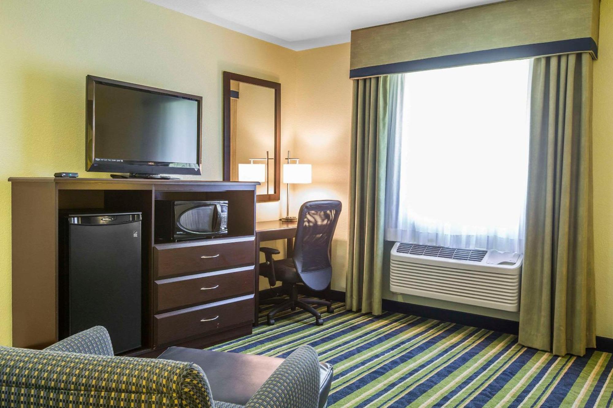 Quality Inn Cedartown Екстериор снимка