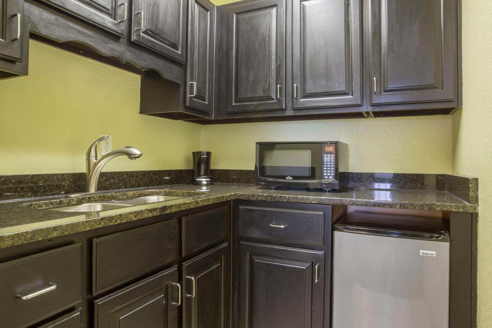 Quality Inn Cedartown Екстериор снимка